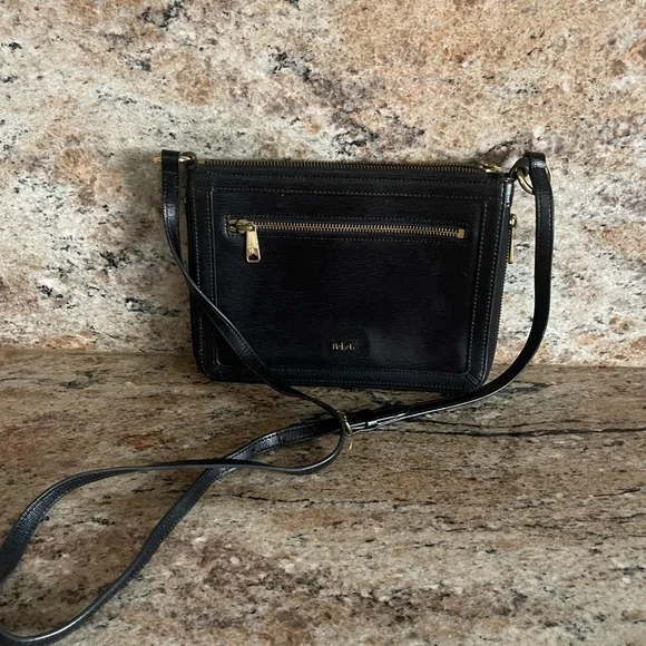 Ralph Lauren genuine leather cross body bag. - Picture 9 of 10